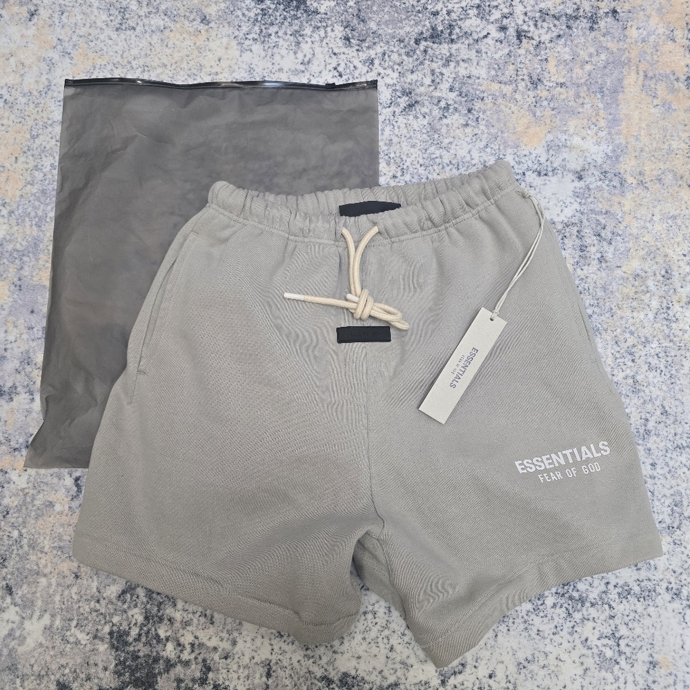 Fear of God Essentials Silver Cloud Size Small OS NWT